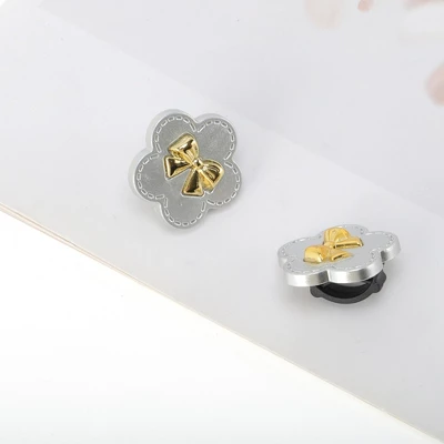 Unique Bargains Fashionable Flower Bow Shoelace Charms Silver Tone Gray 1 Pair 4 Unique Bargains Fashionable Flower Bow Shoelace Charms Silver Tone Gray 1 Pair - Image 4