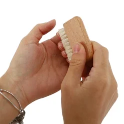 Unique Bargains Durable Nail Cleaning Brush 2.44"x2.17" Brown 1 Pc